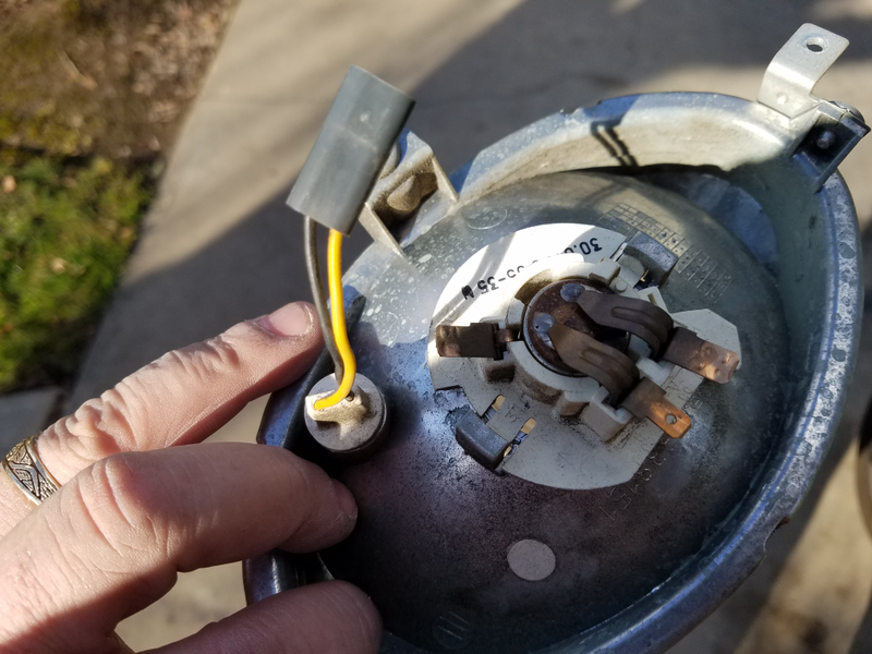 Removed the old headlight.